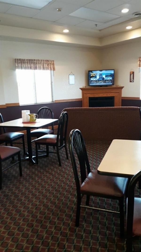 Herington Inn and Suites image 3